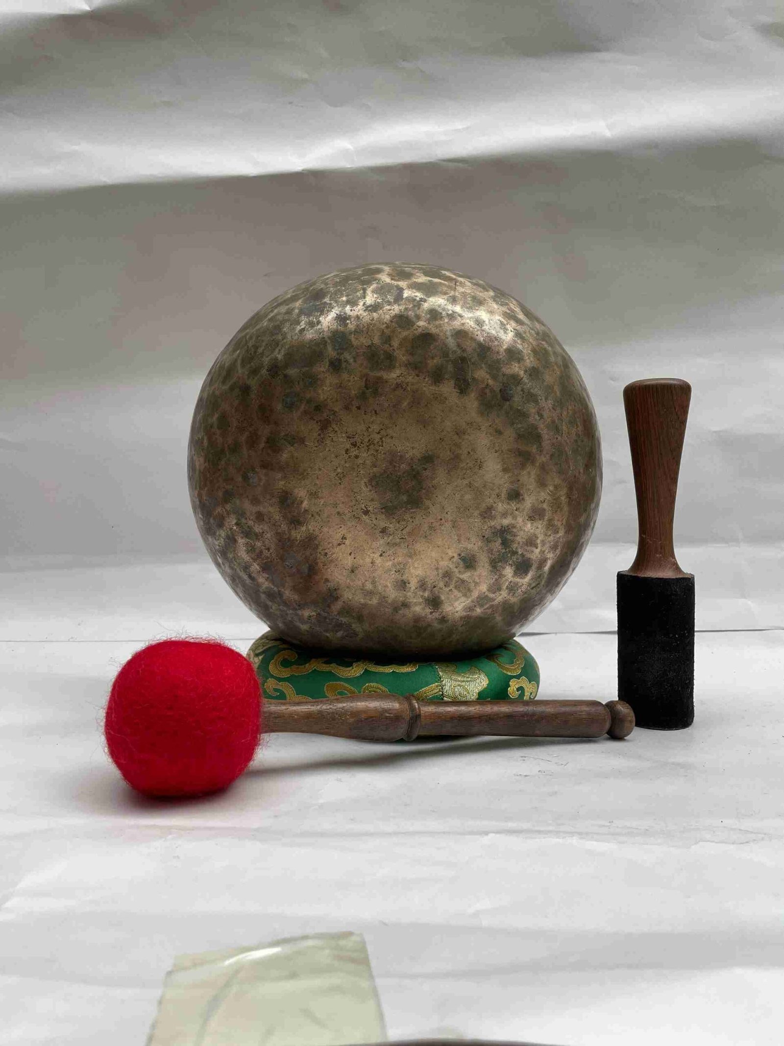 Old, Buddhist Hand-Beaten Jambati Singing Bowl – Plain Design - Image 4